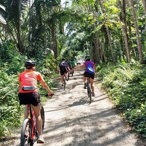 Mit dem Fahrrad durch den ländlichen Norden Phukets