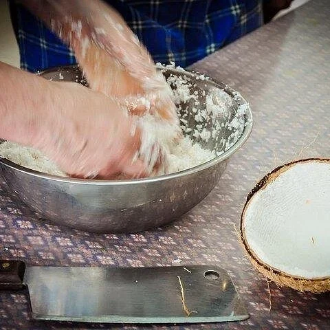 Cook a complete Thai menu from scratch in Phuket