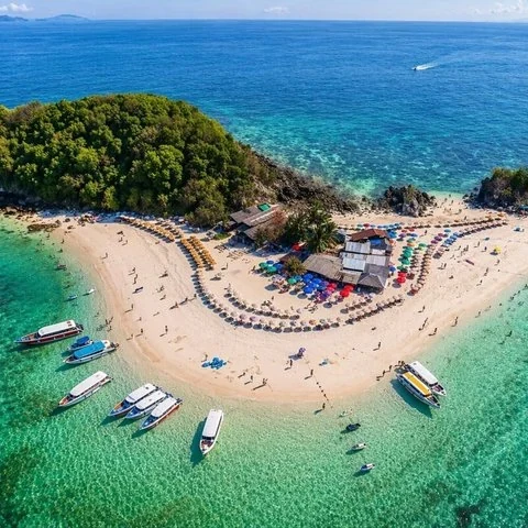 Excursion à Phi Phi et Khai en hors-bord avec snorkeling