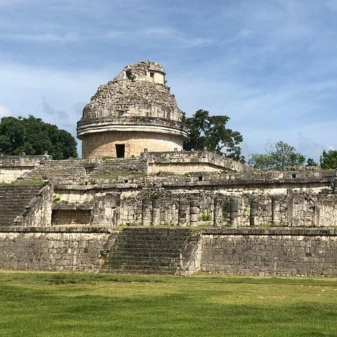 Chichen Itza and a cenote through a Mormon lens