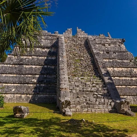 Chichén Itzá, a cenote and Valladolid in one organised day