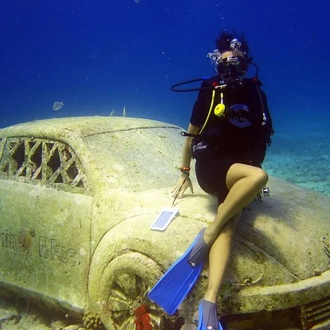 Tu primera experiencia de buceo entre esculturas y arrecife