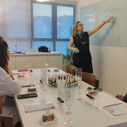 Kreiere dein eigenes Parfüm in Florianópolis