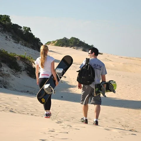 Sandboard à Florianópolis avec Adrenailha