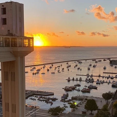 Ein umfassender Blick auf Salvador auf einer Tour