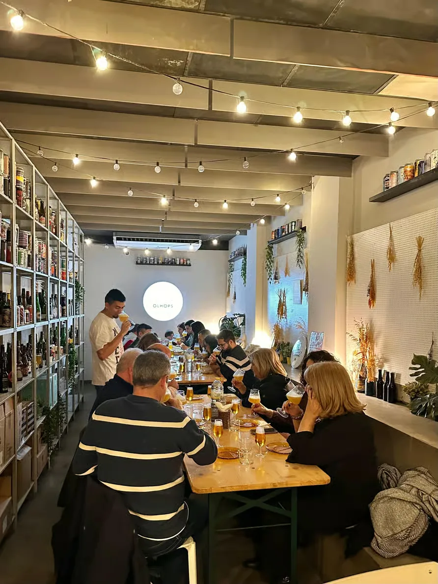 Dégustation de bière artisanale et tapas à Ruzafa, Valence