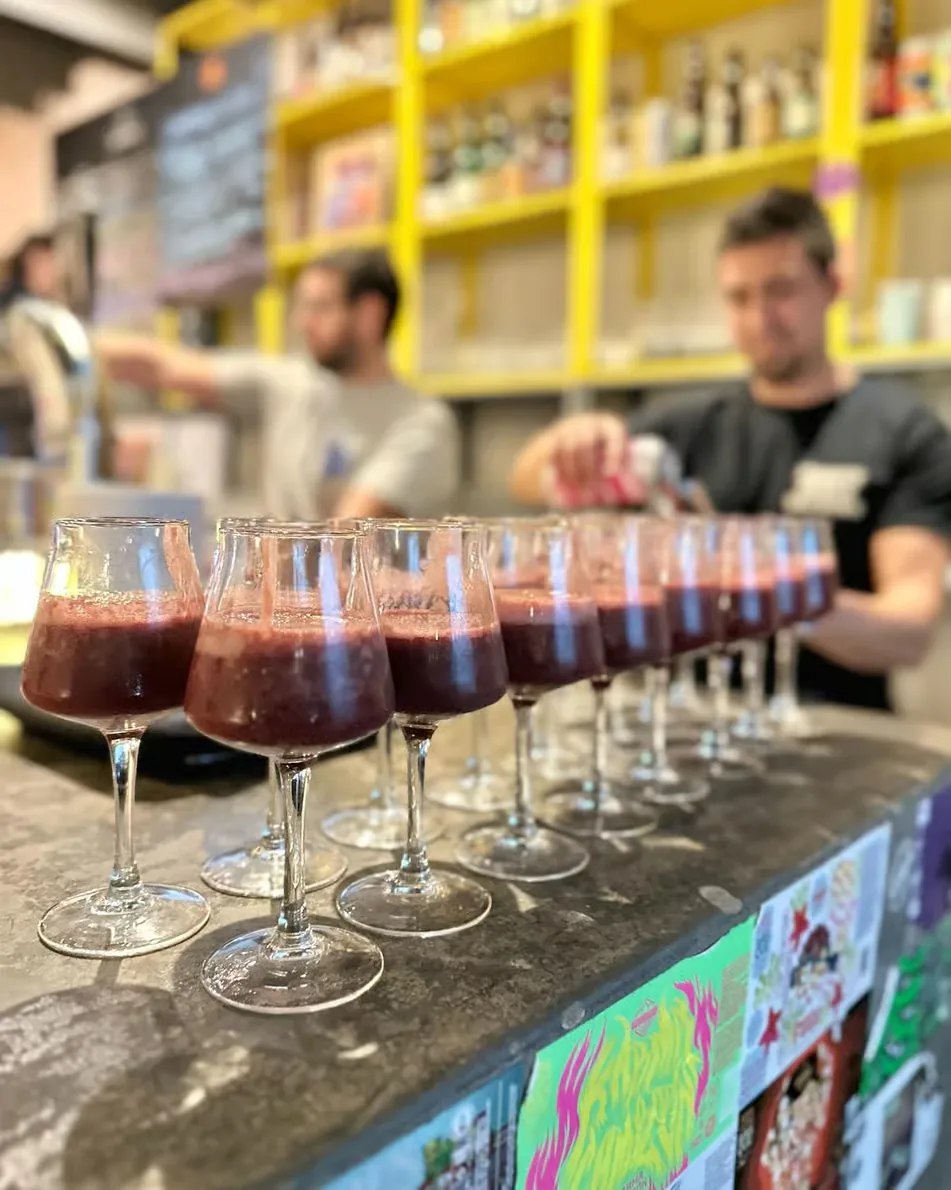 Craft-Beer- und Tapas-Verkostung in Ruzafa