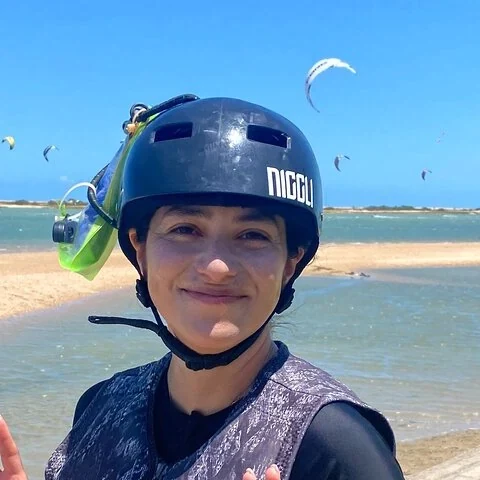 Sieben Tage für Fortschritte beim Kitesurfen oder Wingfoilen