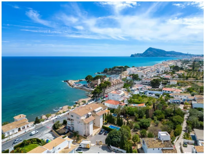 Excursión Guadalest, Altea y Fuentes del Algar desde Valencia