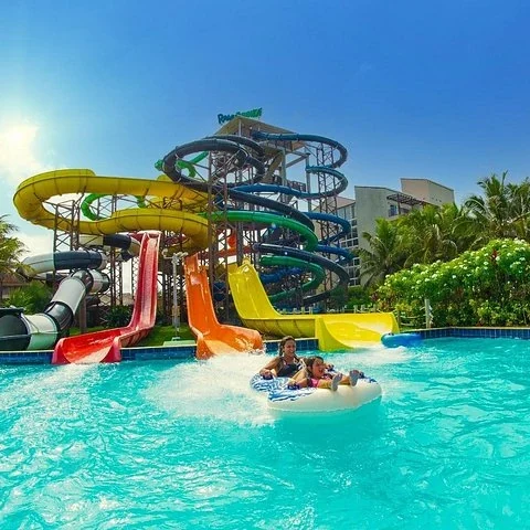 Travel to Beach Park and back to Fortaleza with transport arranged