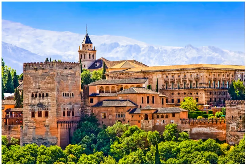 Visite guidée de l’Alhambra et des palais nasrides avec billets à Grenade