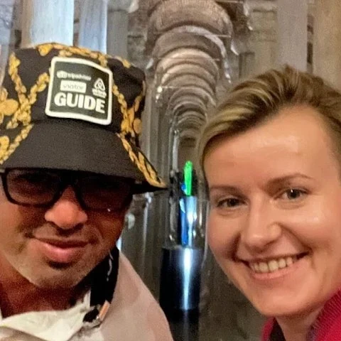 Understand the stories and symbols of the Basilica Cistern