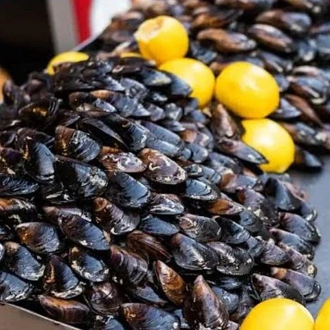 Lokale Küche und Straßenleben bei einer Food-Tour durch Istanbul