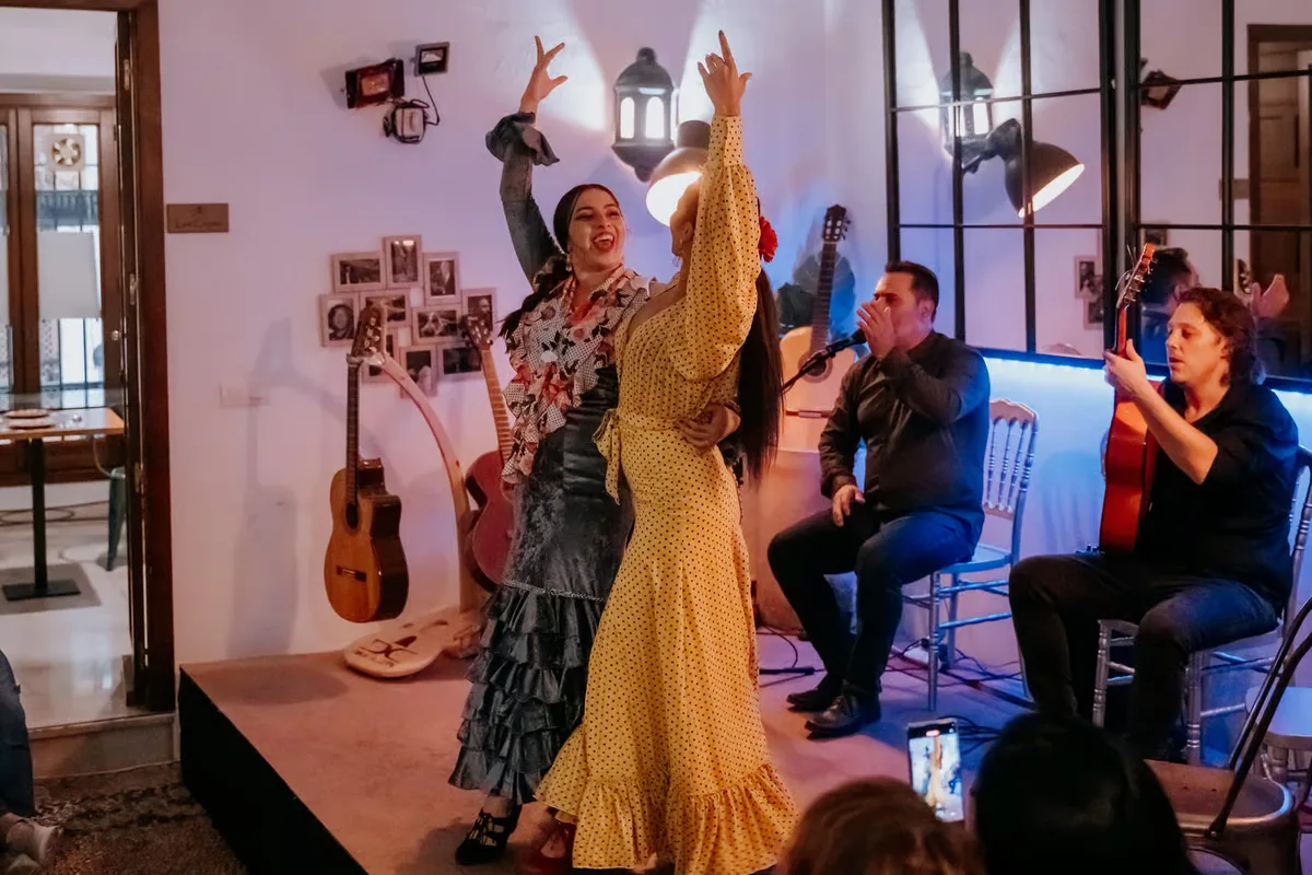 Flamenco show in Córdoba, in the Jewish Quarter with optional meal