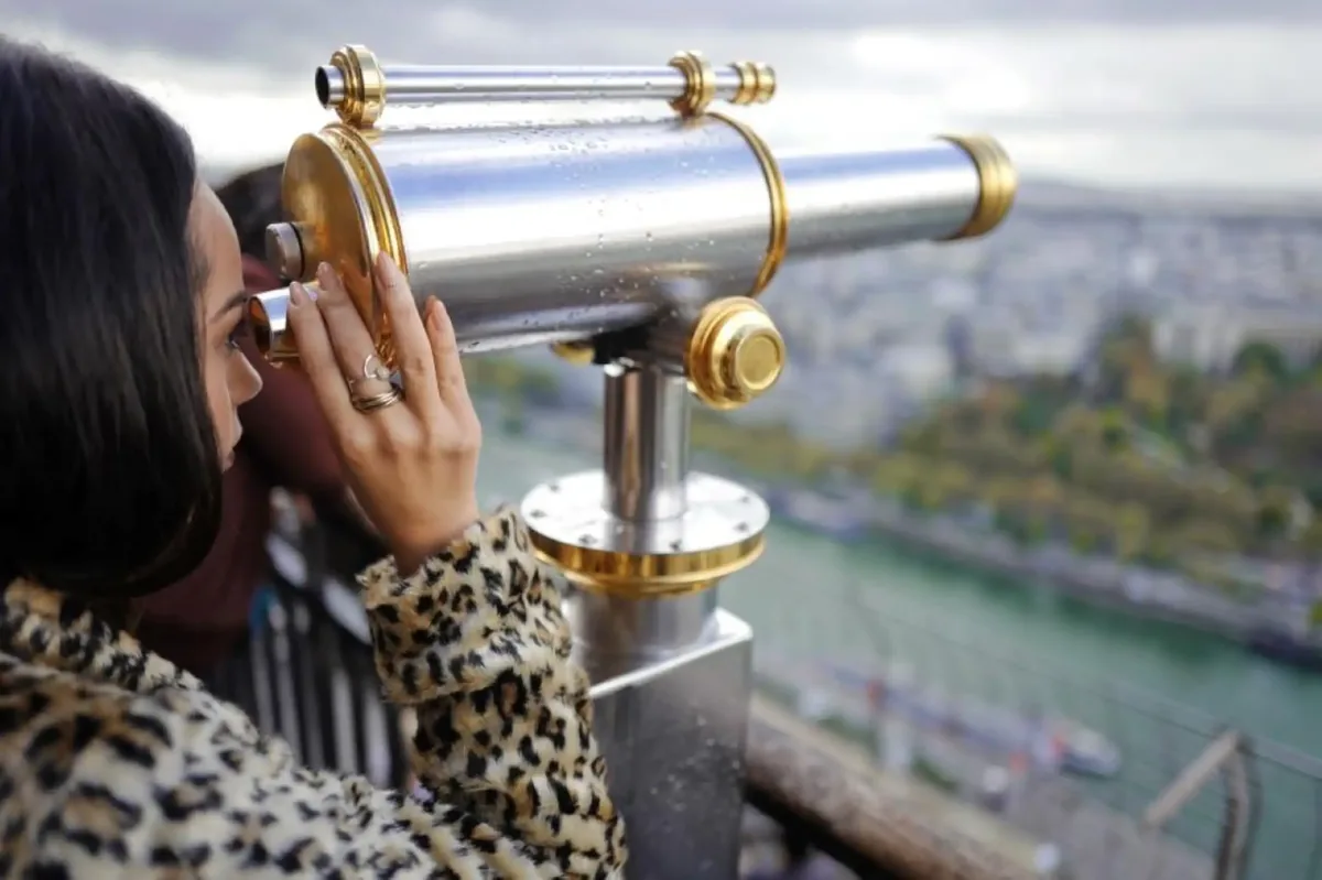 Billet tour Eiffel avec accès optionnel au sommet