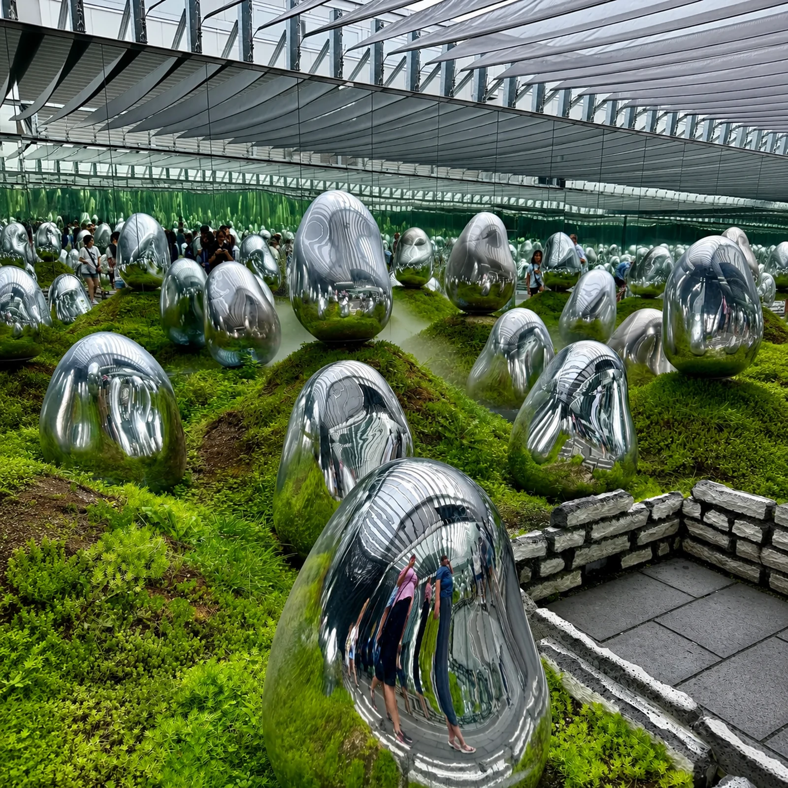 Entrada teamLab Planets TOKYO para vivir el arte digital inmersivo en Tokio