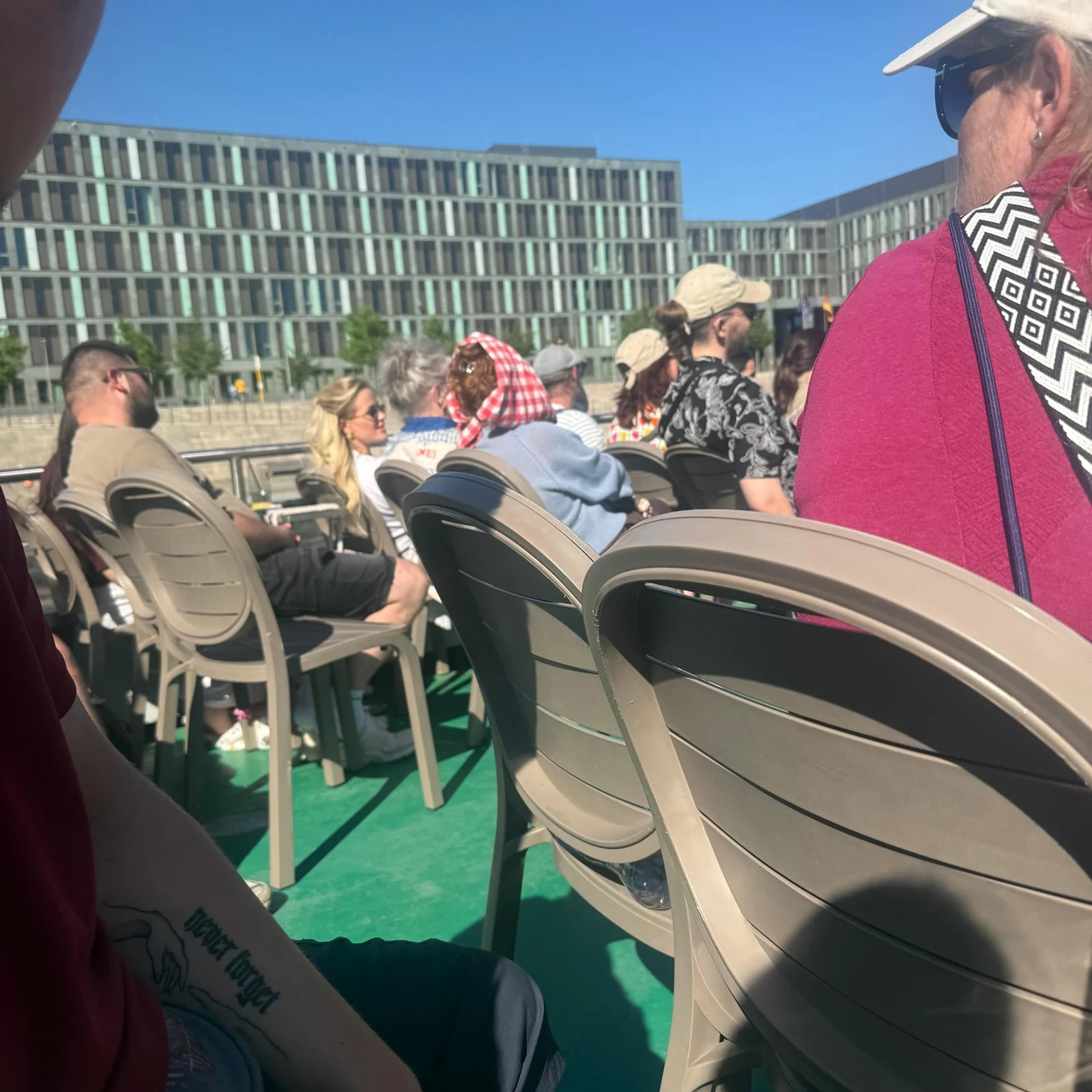 Spree-Rundfahrt in Berlin: die Stadt bequem vom Wasser aus sehen