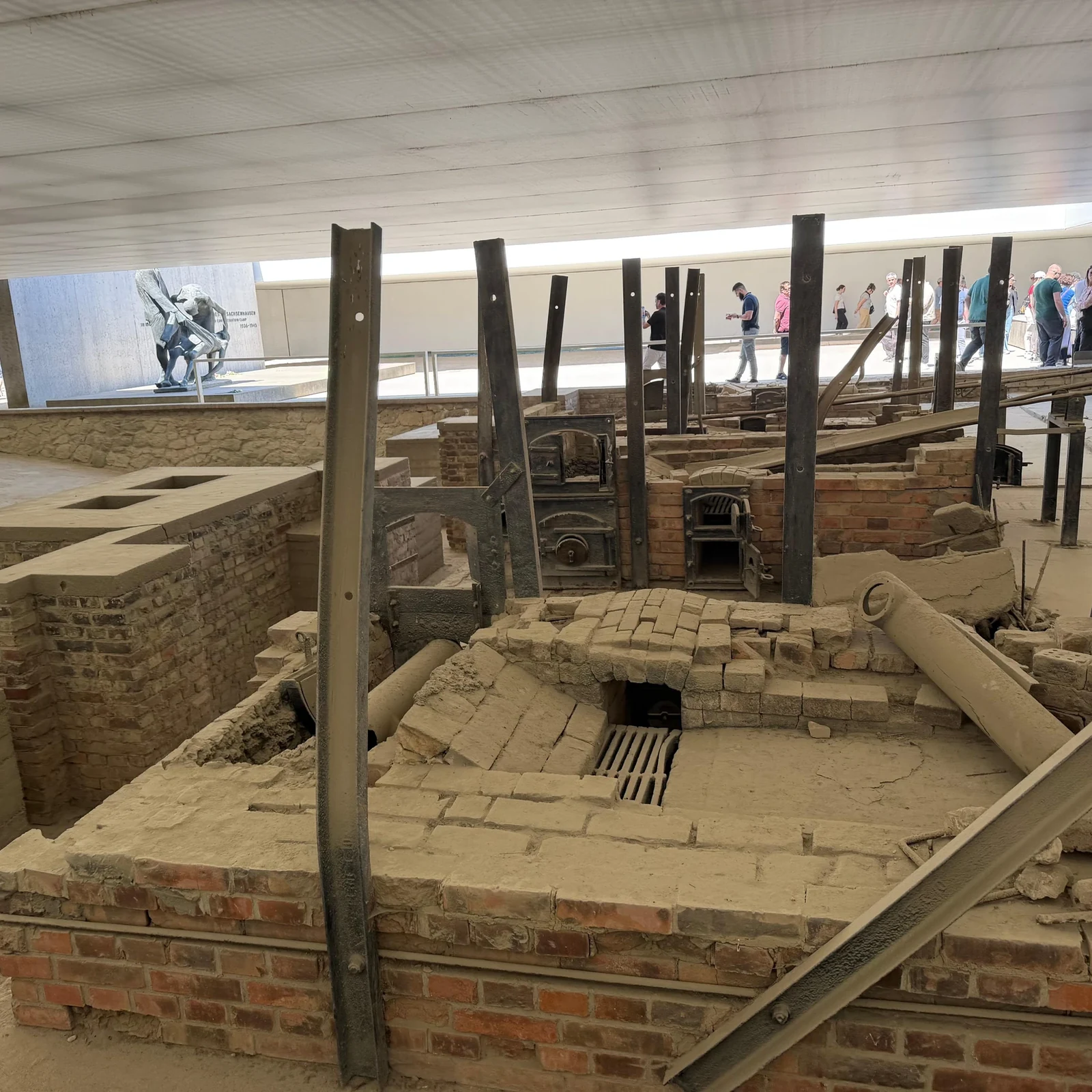 Sachsenhausen Tour ab Berlin mit englischem Guide und Transport inklusive