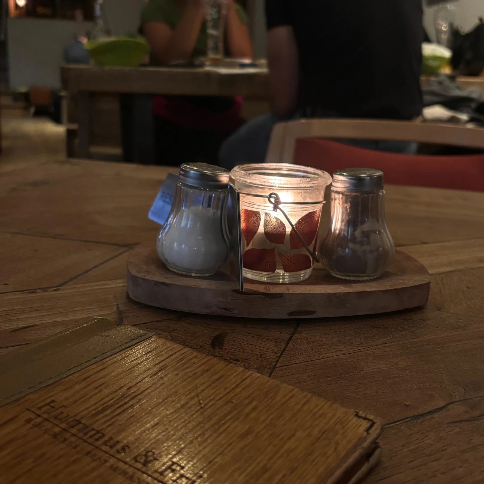 Alternativer Pub Crawl in Berlin | Bars, Beats & lokale Geschichten