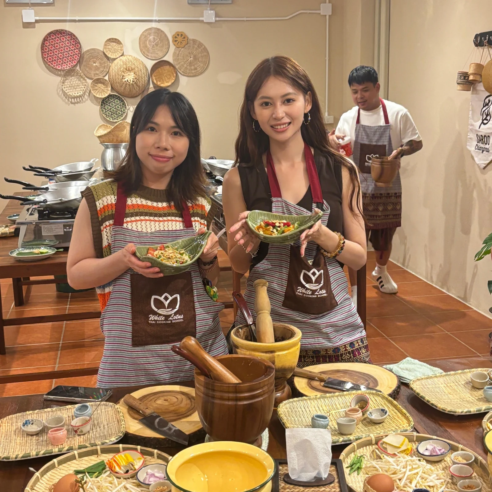 Cours de cuisine thaïlandaise à Bangkok avec marché | White Lotus