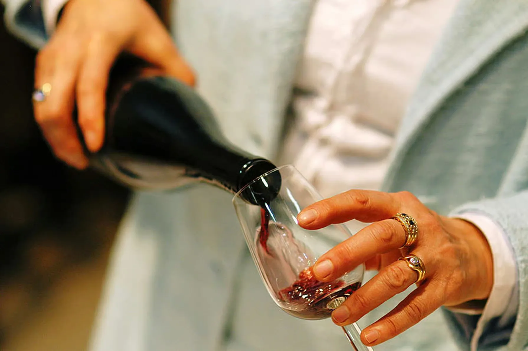 Descubre bodegas familiares de Madrid con cata de vinos