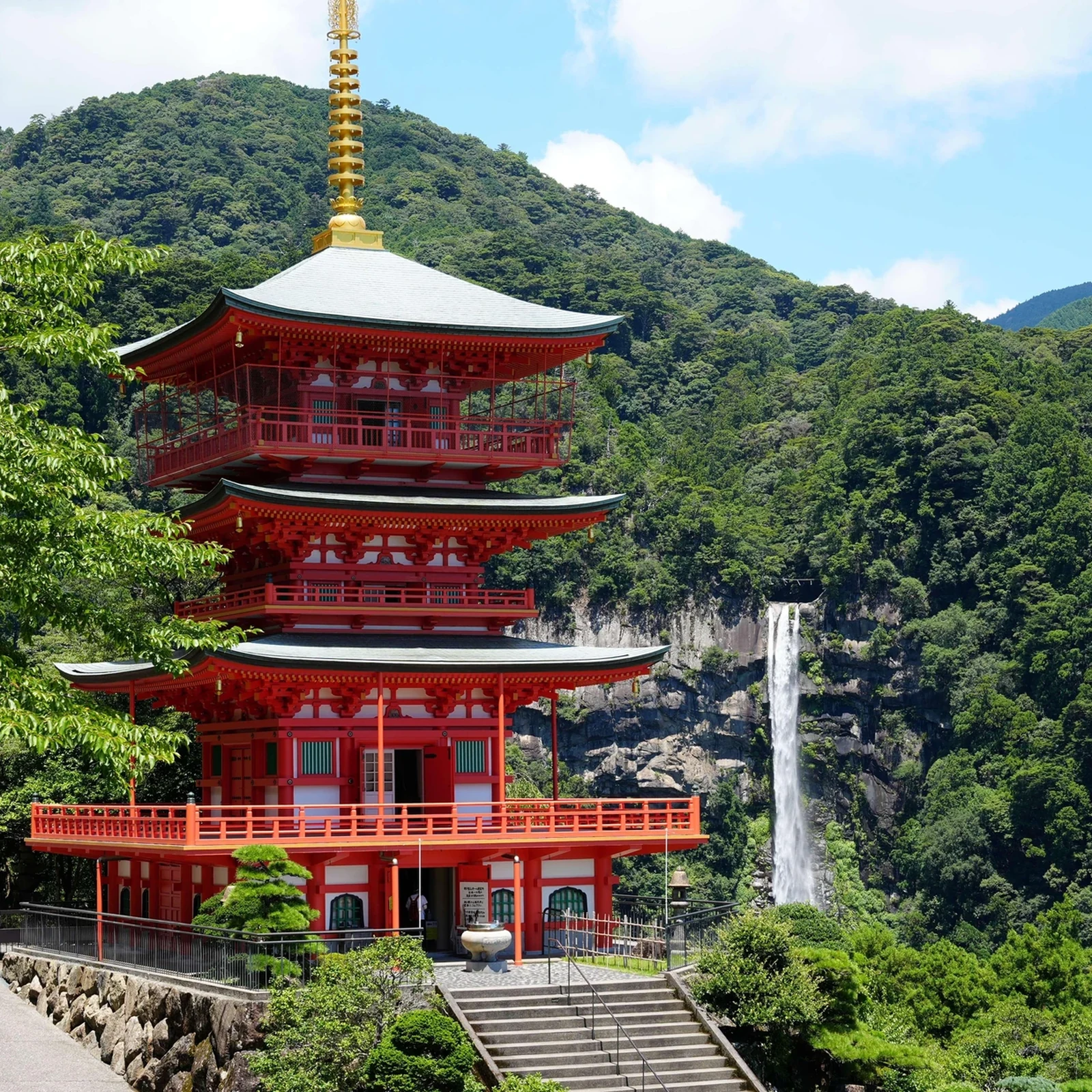 Kumano-Kodo-Tagesausflug ab Osaka: 3 Schreine und Nachi