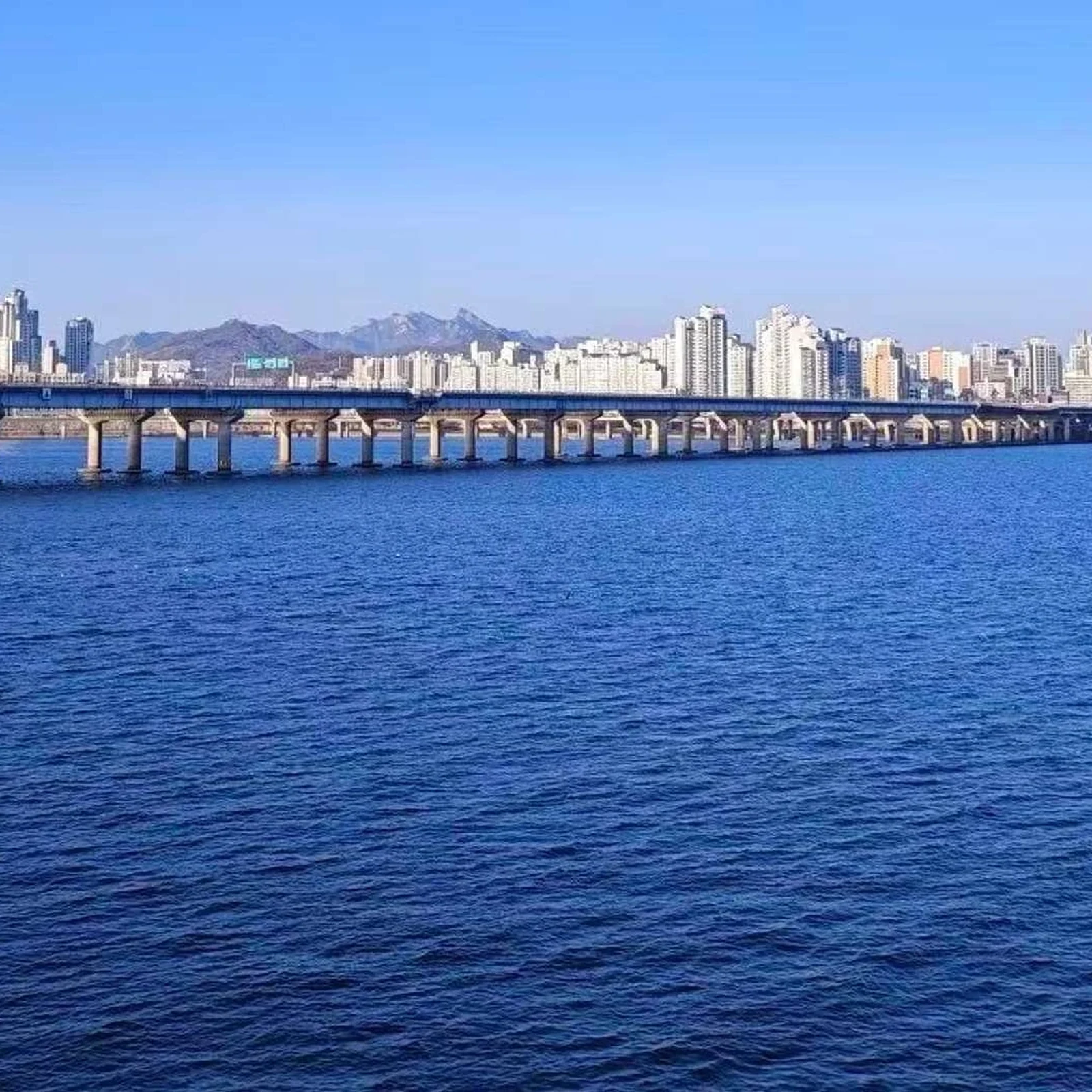 Modern Seoul small-group tour with no more than nine guests