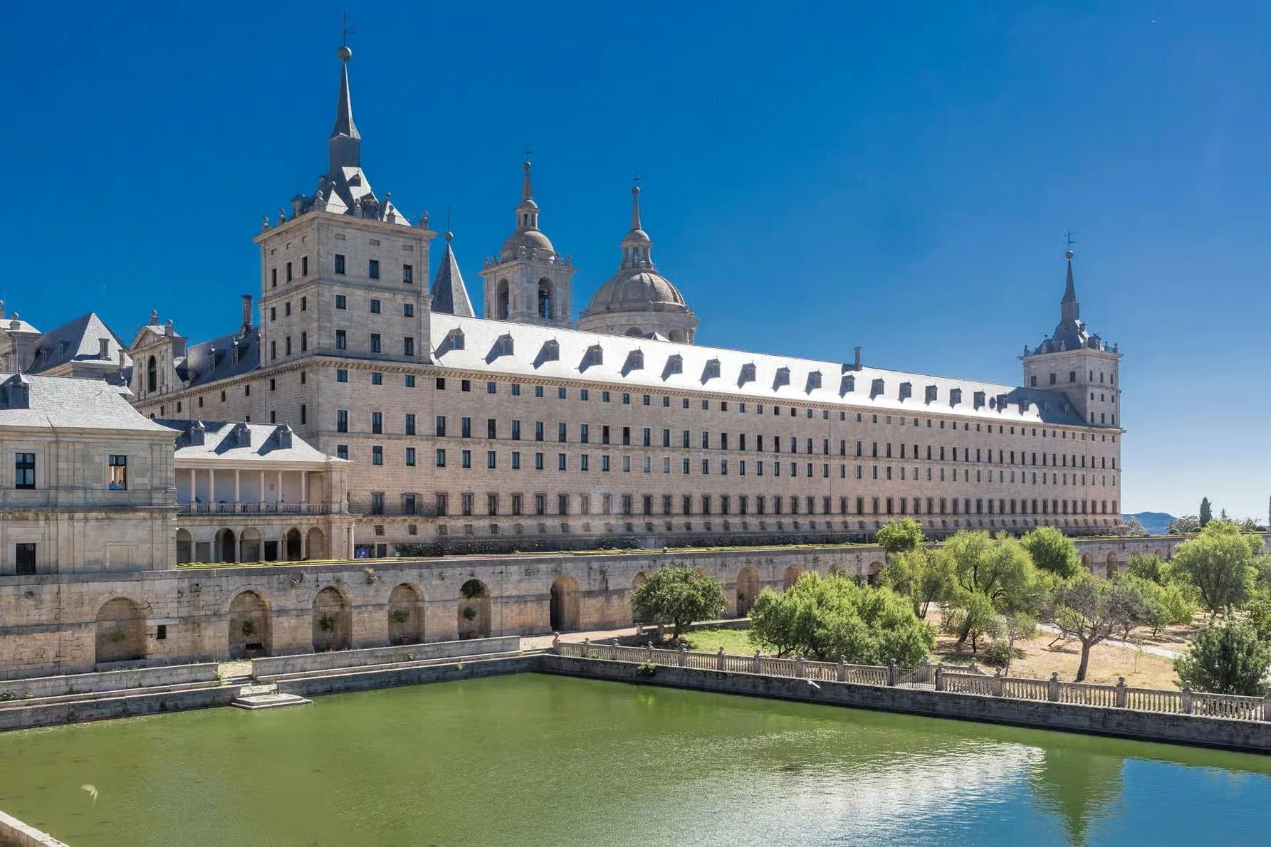 Depuis Madrid : excursion au monastère de l’Escurial et à la Vallée de los Caídos
