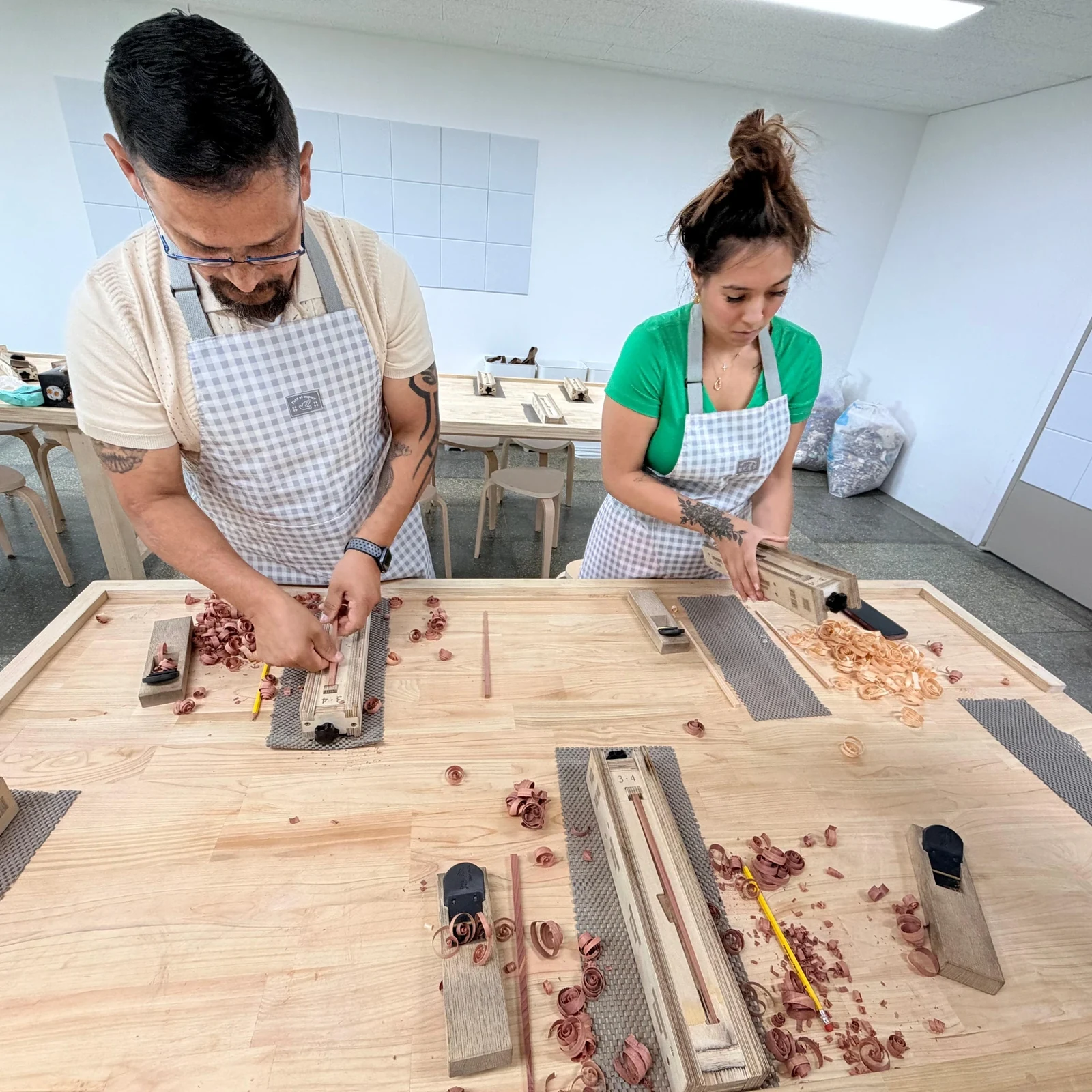 Taller de fabricación de palillos en Insadong