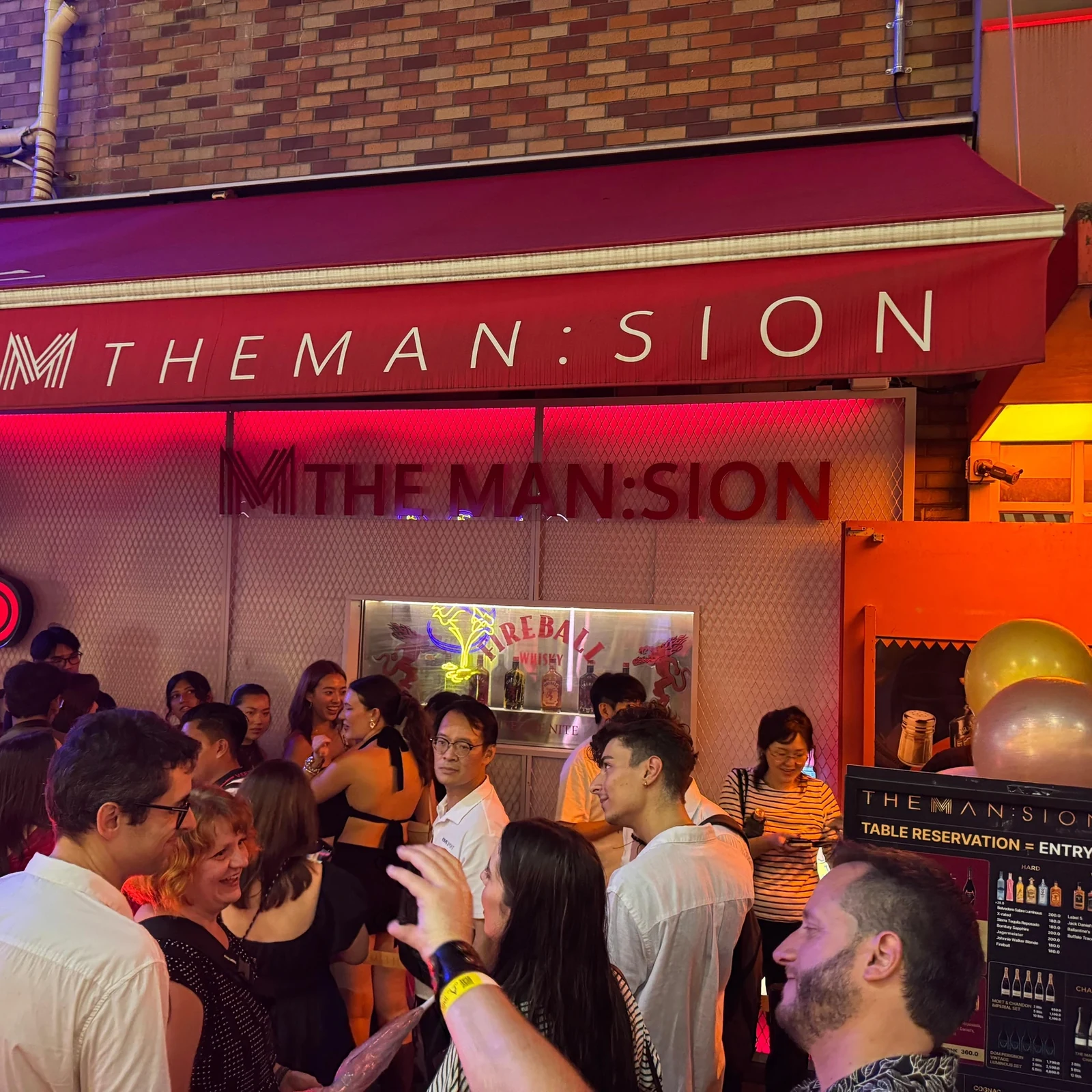 Pub crawl à Séoul : découvrez 4 établissements à Hongdae ou Itaewon