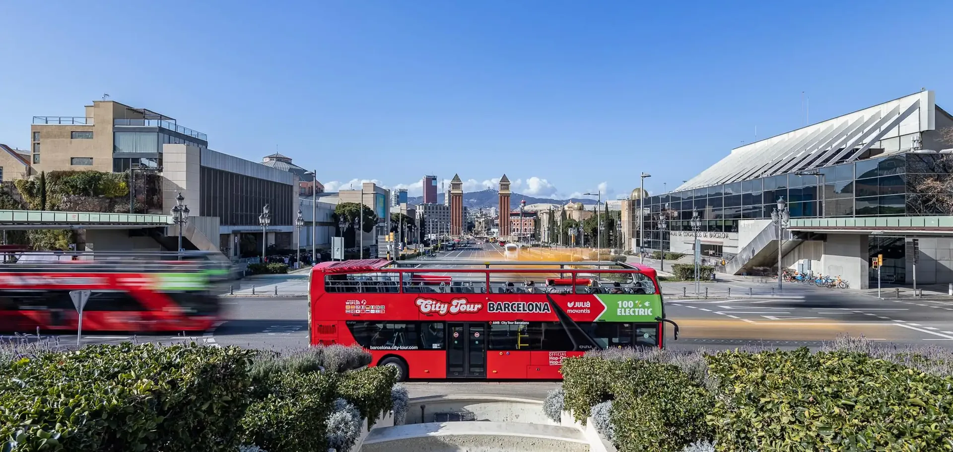Barcelona: tour en autobús con paradas libres