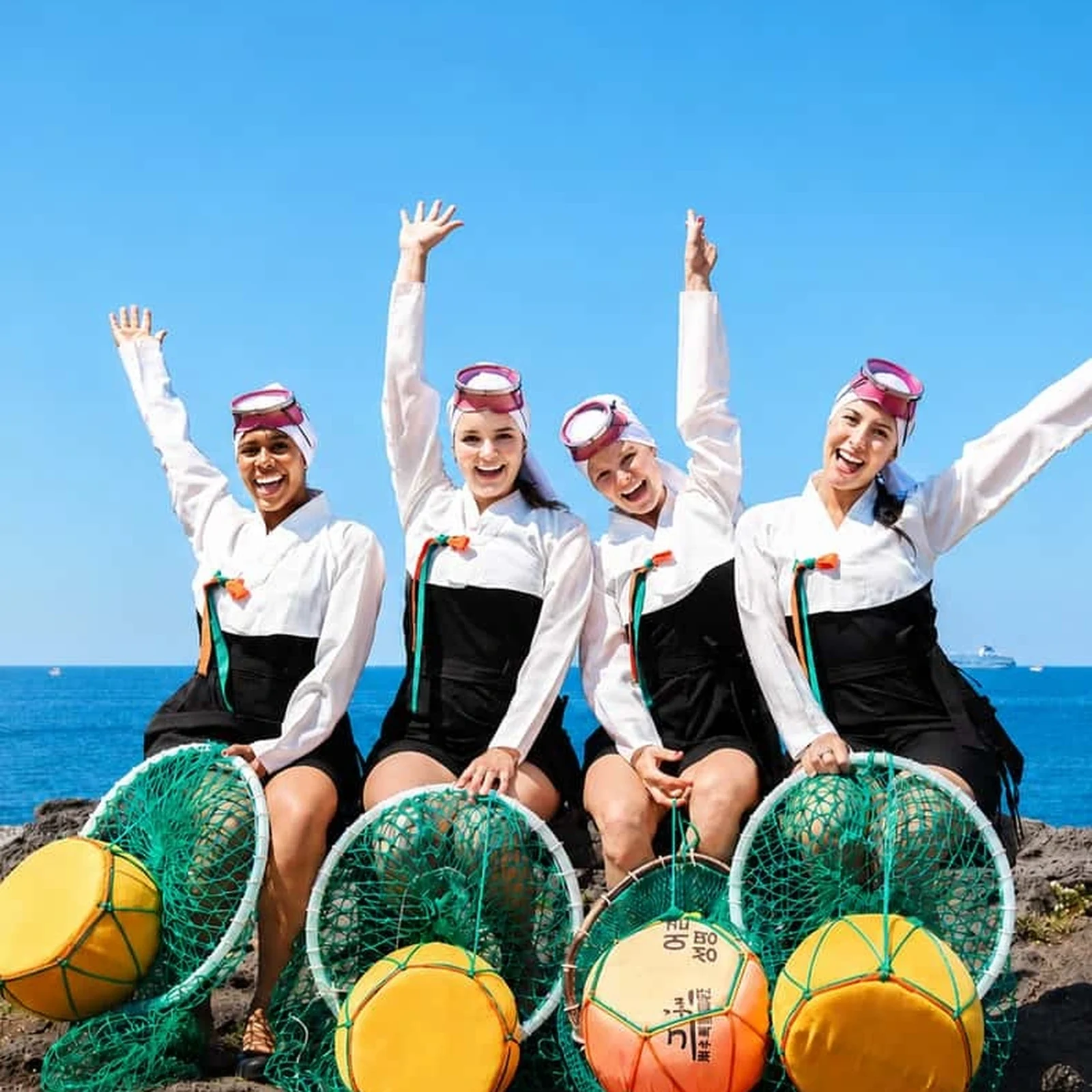Sesión de fotos Haenyeo en Jeju con traje tradicional