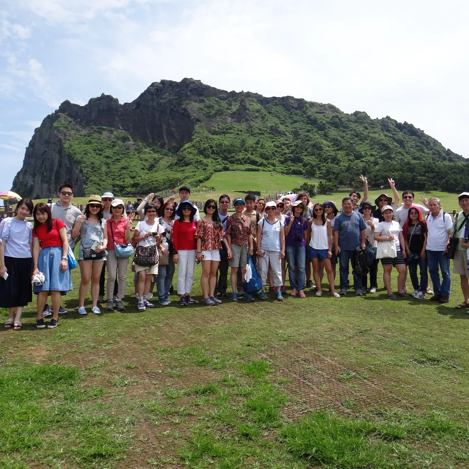 Excursion dans l’est de Jeju avec sites UNESCO et spectacle des Haenyeo : est-ce que cela vaut le coup ?