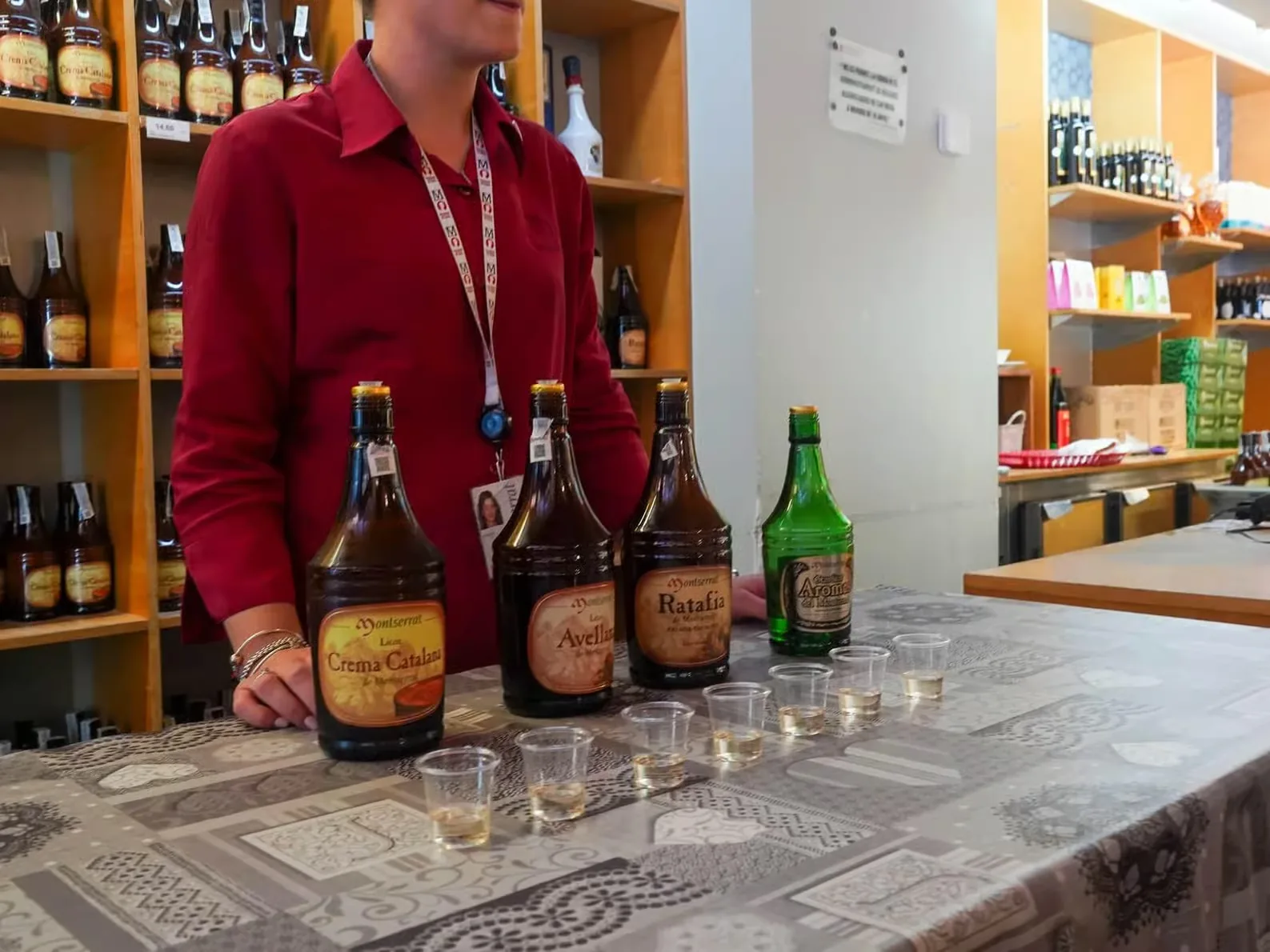 Visit Montserrat from Barcelona with rack railway and access to La Moreneta