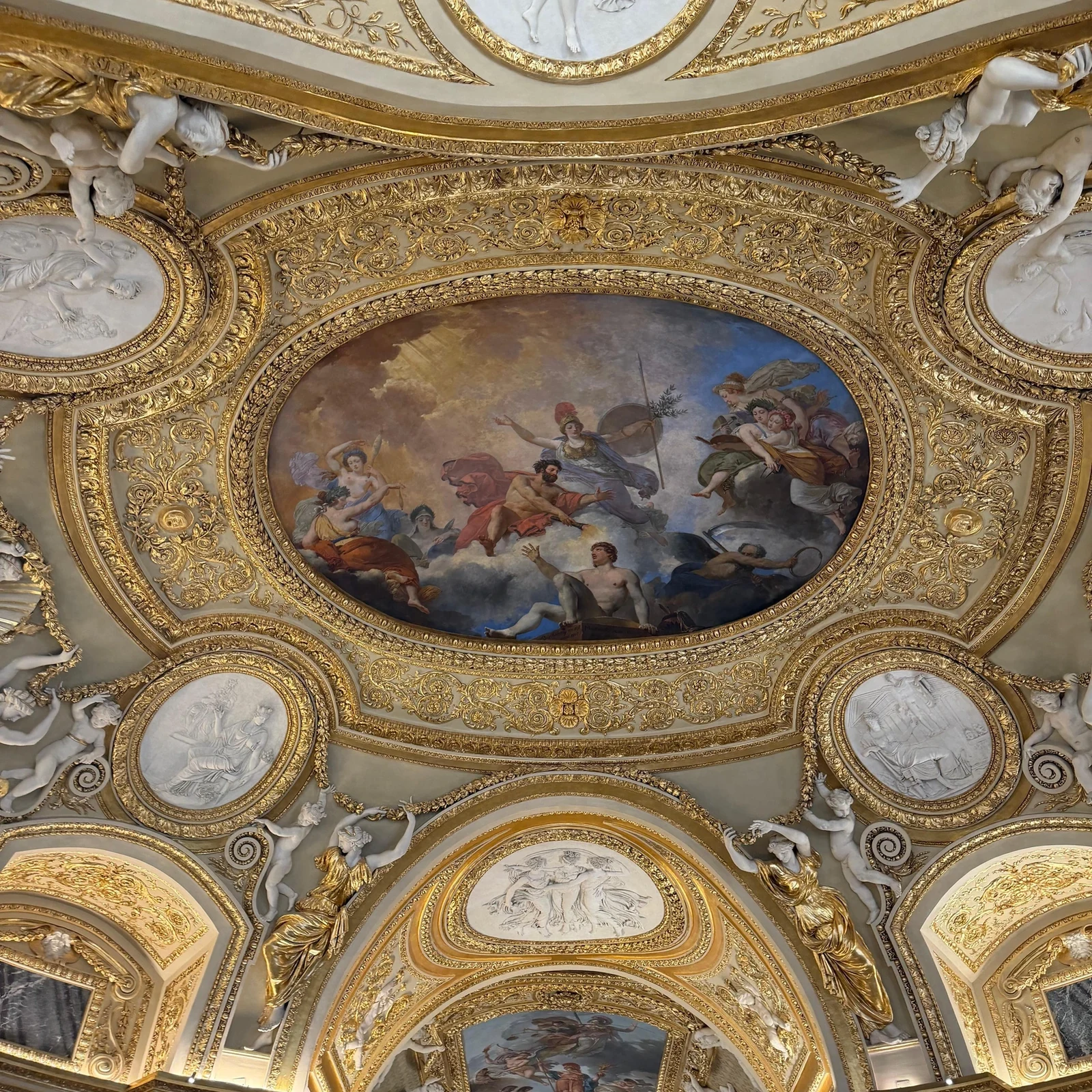 Tour guiado por el Louvre con entrada reservada y obras imprescindibles