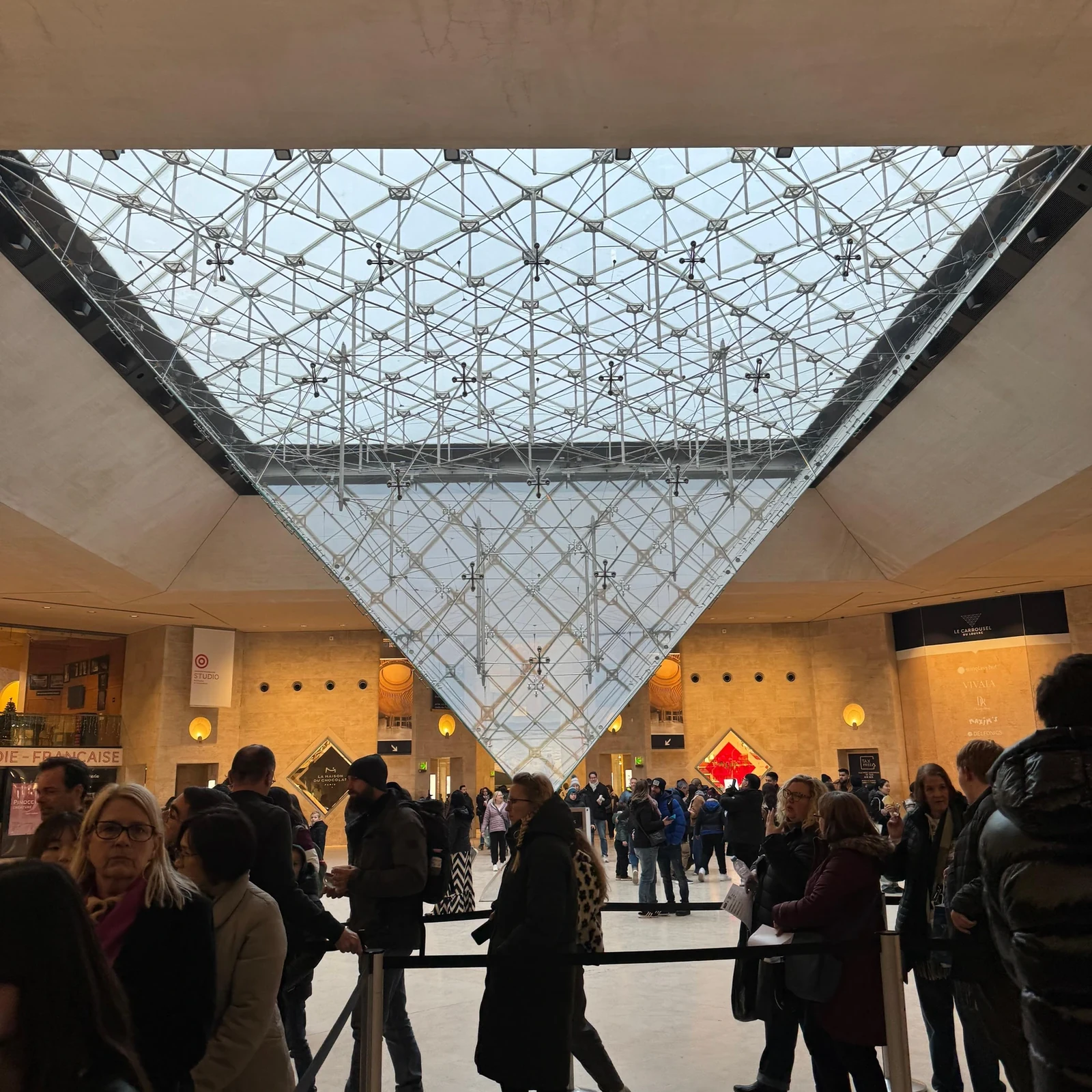 Visite guidée du Louvre et de la Joconde avec entrée réservée