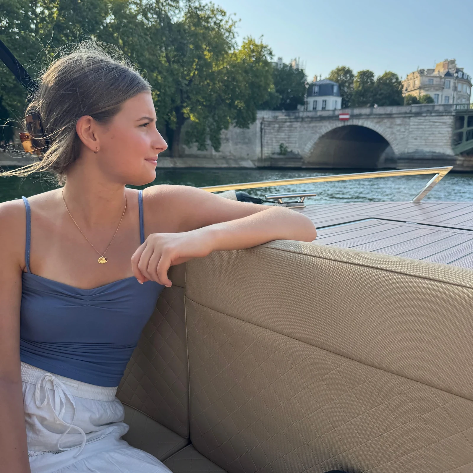 Private Seine cruise on a small boat reserved for your group