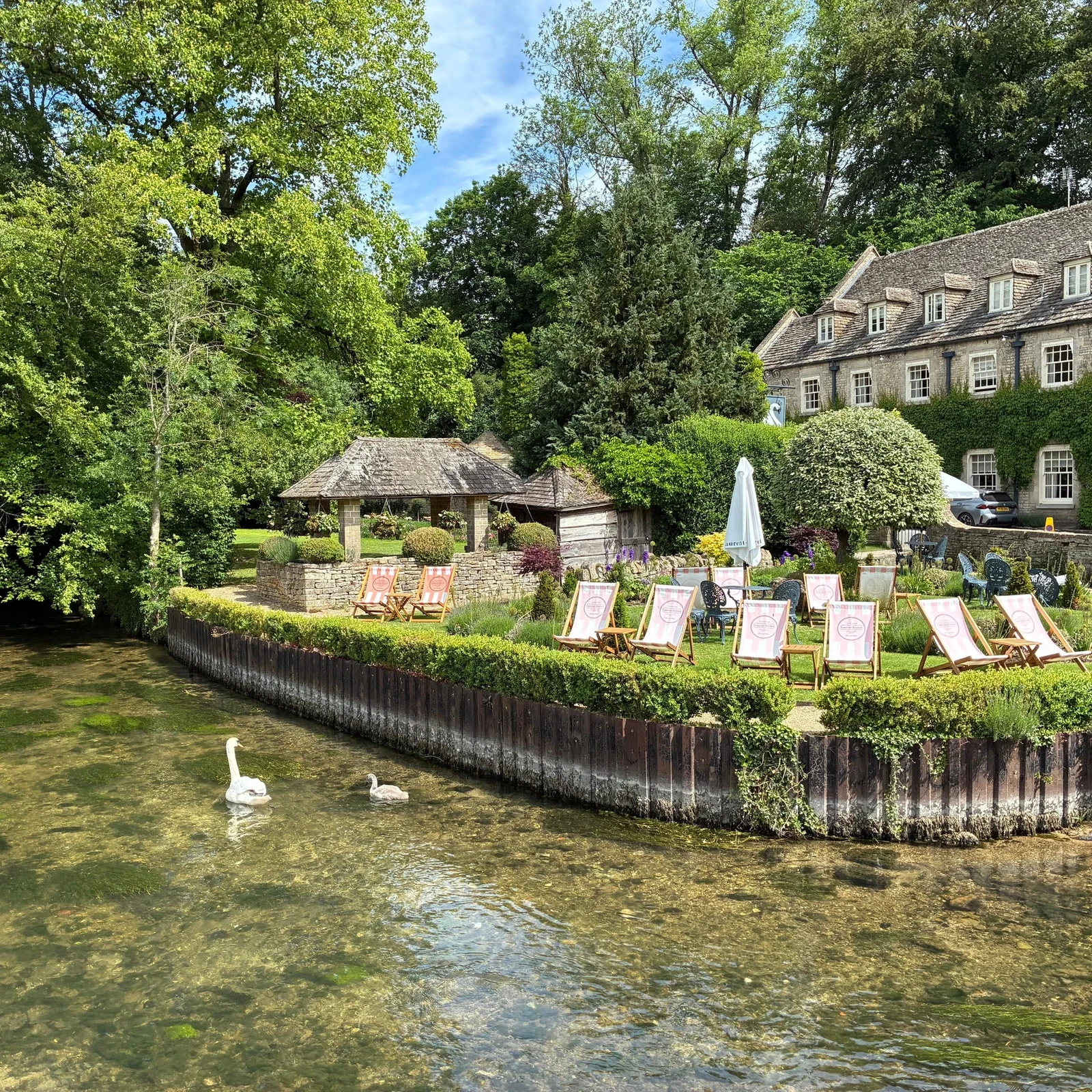 Cotswolds day trip from London: four villages in one day