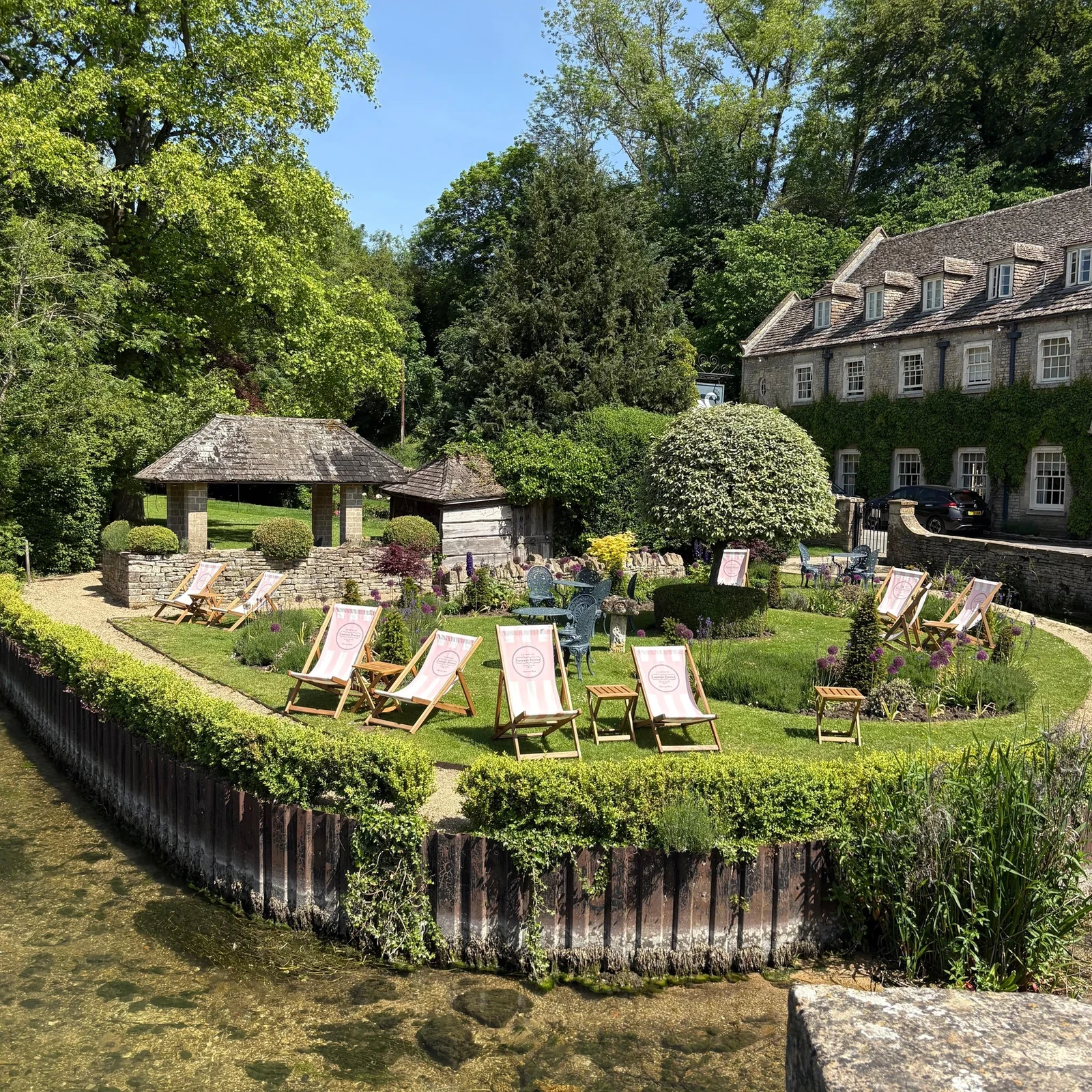 Cotswolds day trip from London: four villages in one day