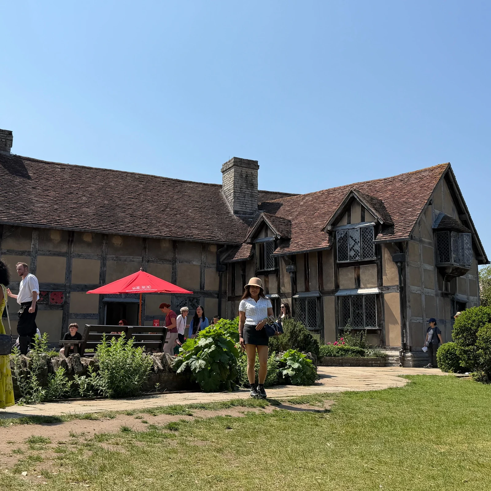 Tagesausflug ab London nach Oxford, Stratford, Cotswolds und Warwick
