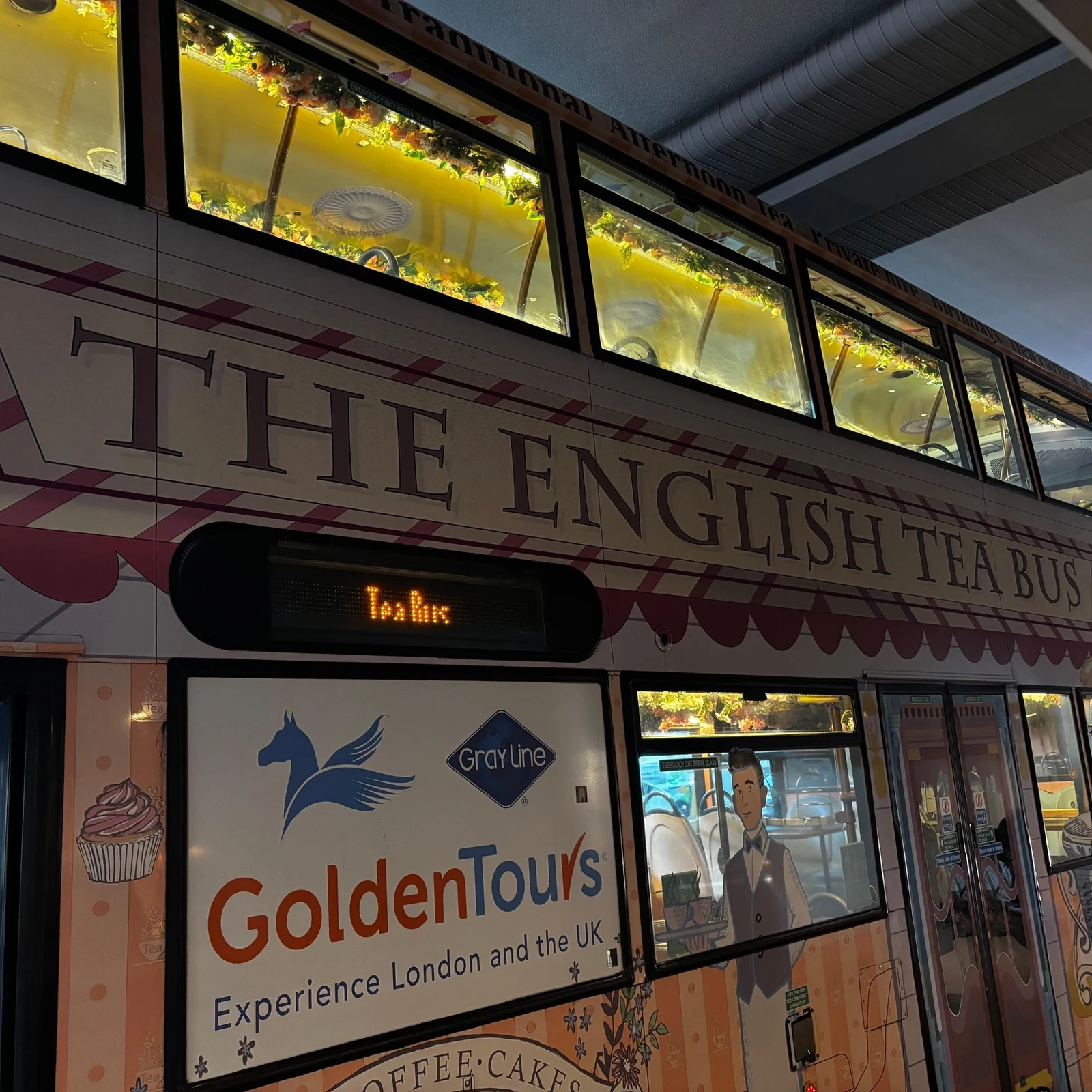 Afternoon Tea Bus à Londres : une tradition britannique sur roues