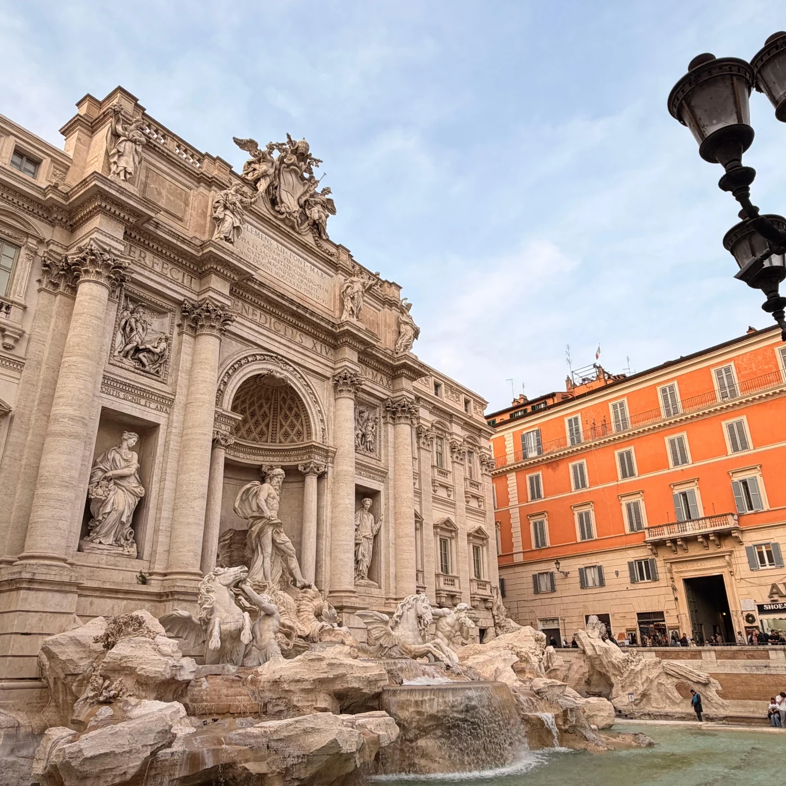 Visite guidée de la fontaine de Trevi avec un guide local