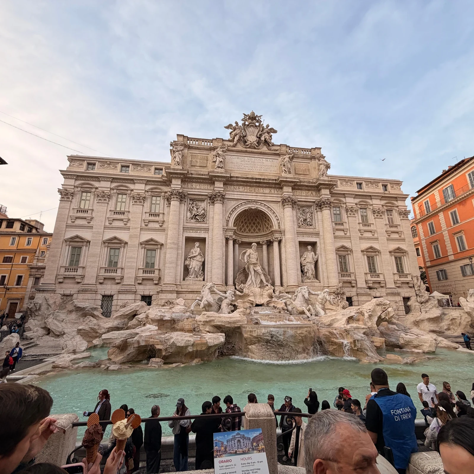 Visite guidée de la fontaine de Trevi avec un guide local