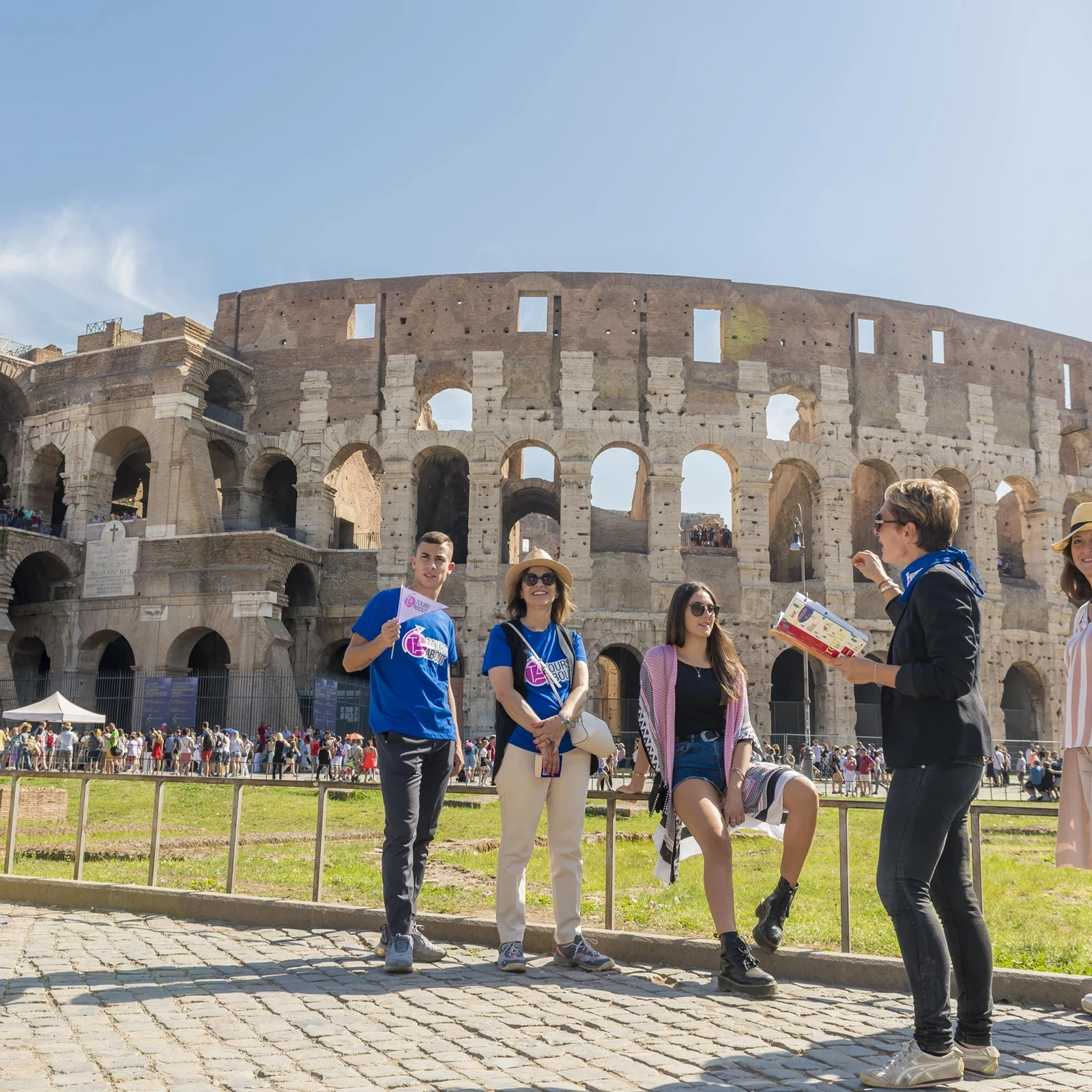 Colosseum Tour with Arena, Roman Forum and Palatine Hill