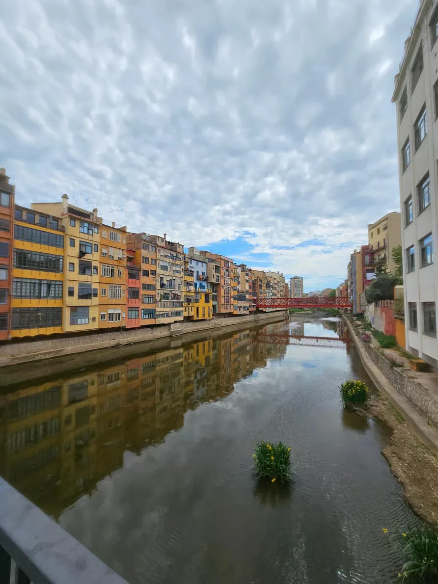 Montserrat, Gérone et Costa Brava depuis Barcelone avec guide