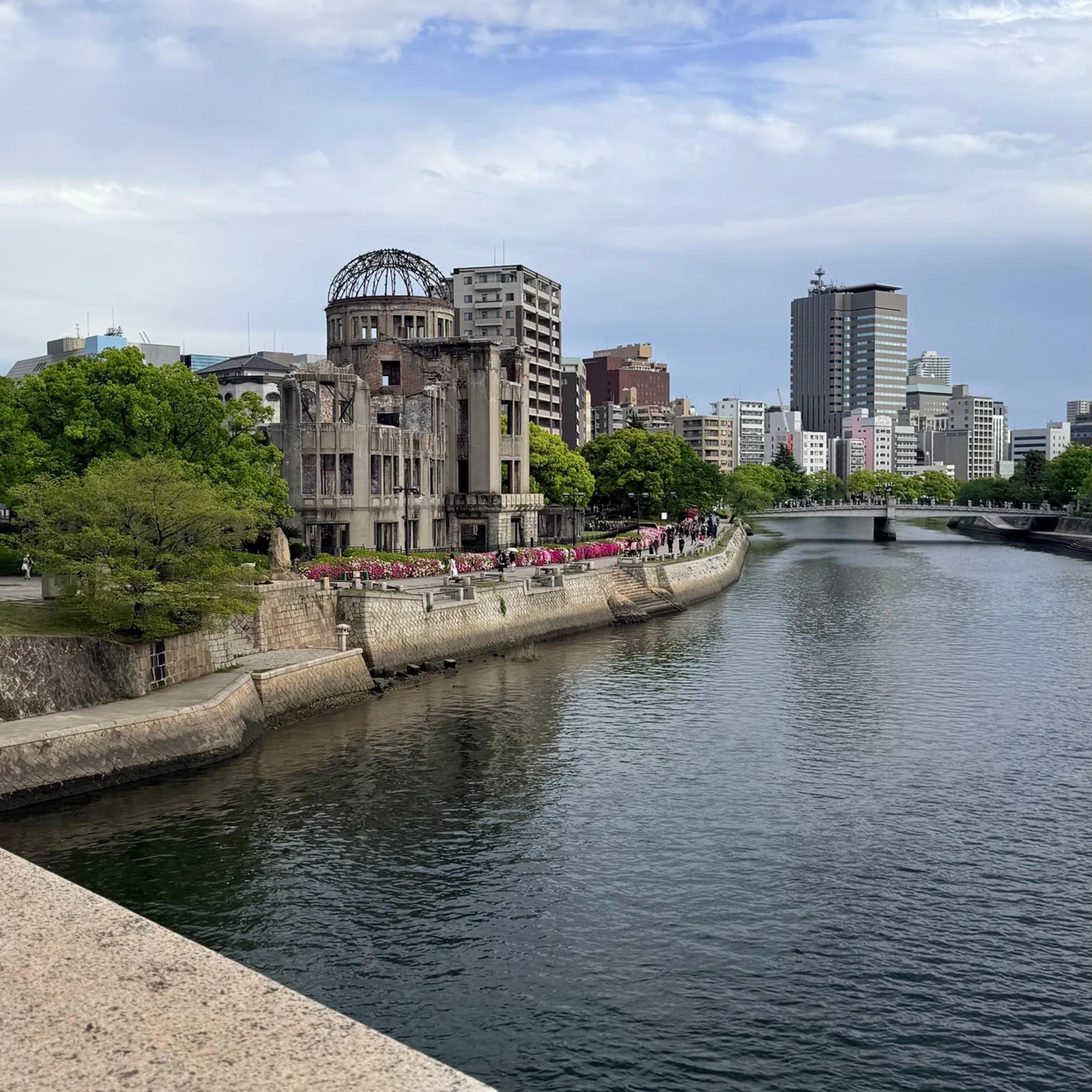 Excursion Hiroshima et Miyajima depuis Osaka : deux sites emblématiques en une journée