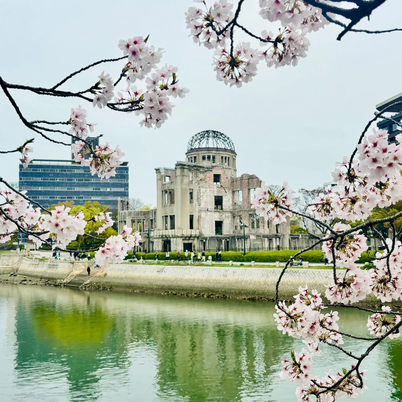 Historischer Rundgang durch Hiroshima und den Friedenspark