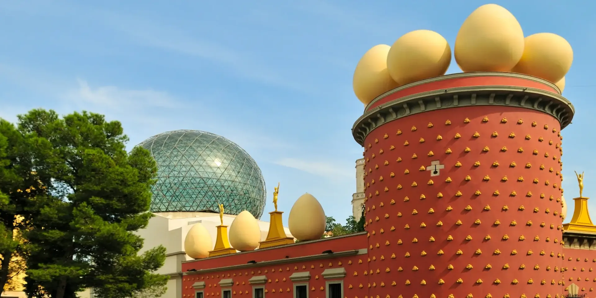 Girona, Figueres, Dalí y Cadaqués en una excursión desde Barcelona