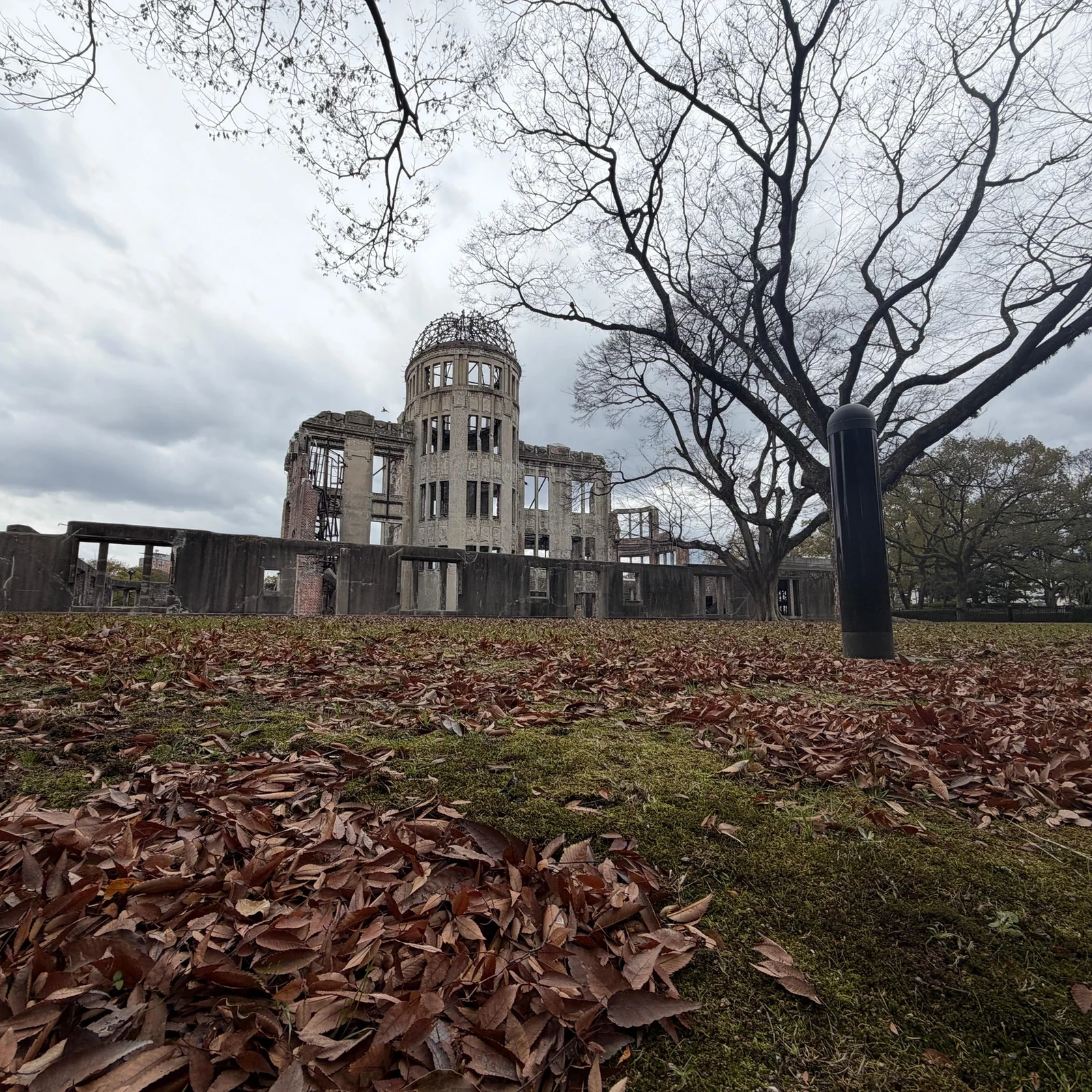 Hiroshima and Miyajima Private Tour with a Local Guide