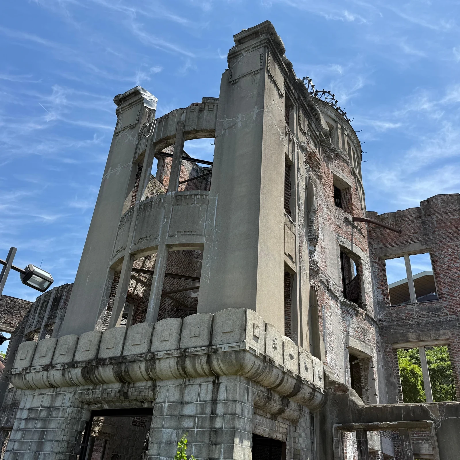 Hiroshima and Miyajima Private Tour with a Local Guide